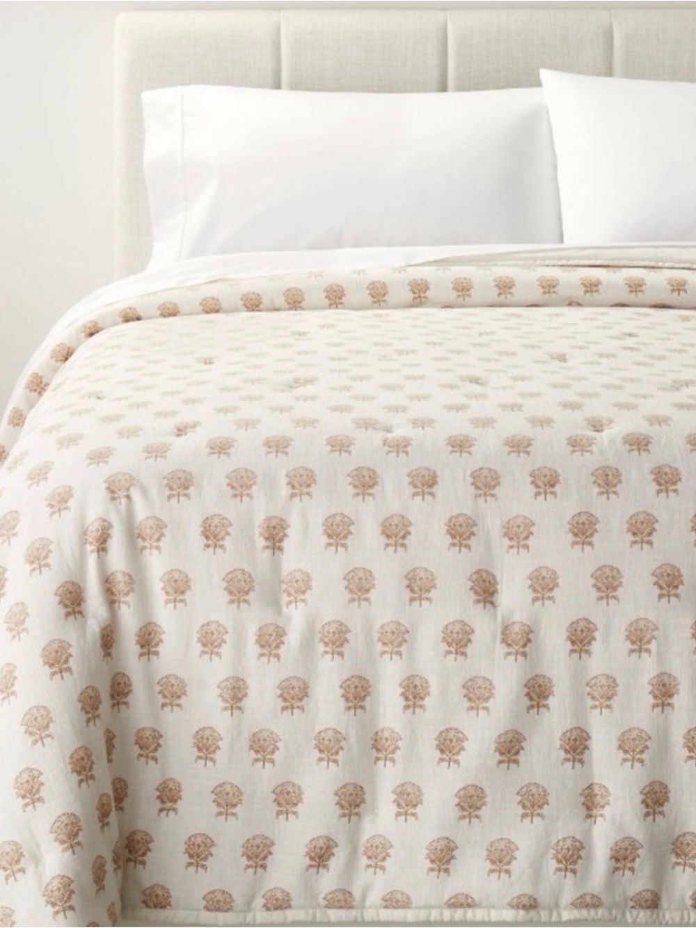 Studio McGee King Lofty Slub Woodblock Print Floral Quilt, Off White/Mauve